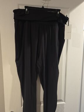 Black Fold-Over Waist Leggings